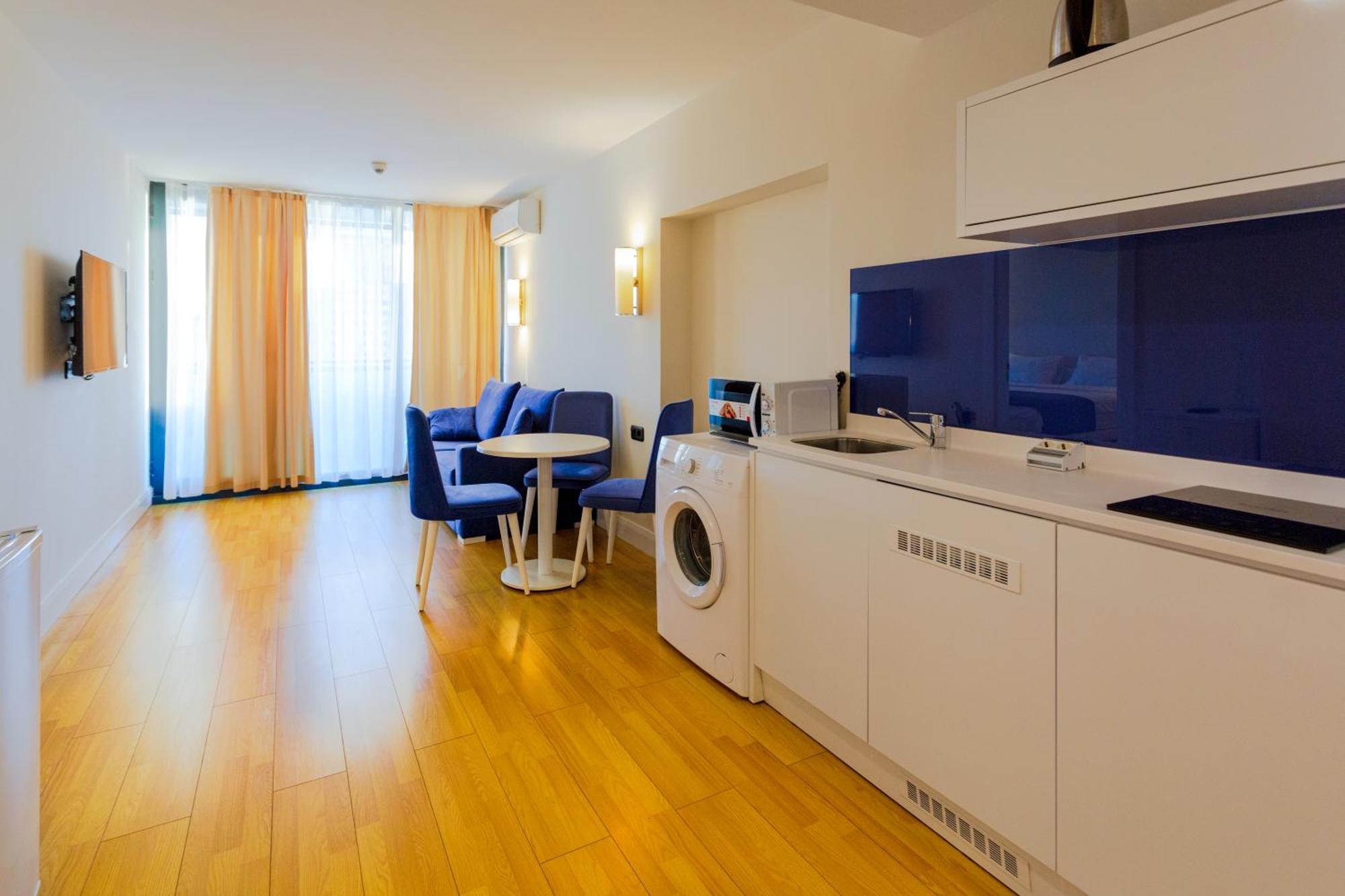 Seaside Batumi Apartment Exterior photo